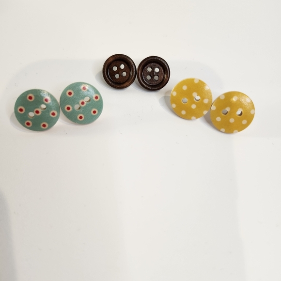 Cute Wooden Button Earrings Set of 3 Studs Yellow Light Blue Polka Dots Artsy - Picture 2 of 4